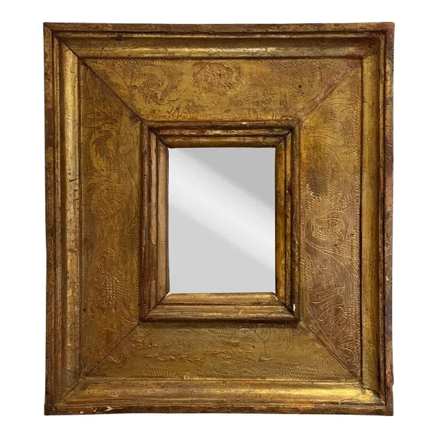 18th Century Italian Giltwood Mirror