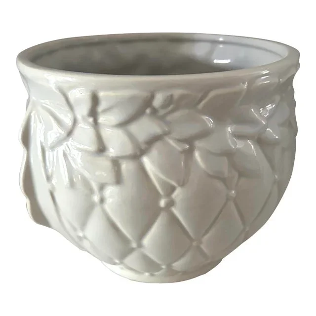 1950s McCoy Large Whited Quilted Jardiniere 1488