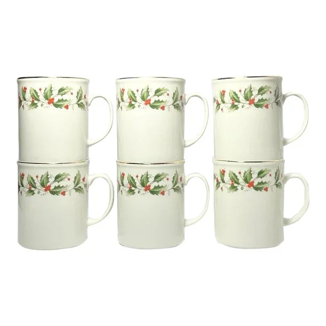 1980s Vintage Set of 6 Porcelain Gold Trim Christmas Holly Mugs