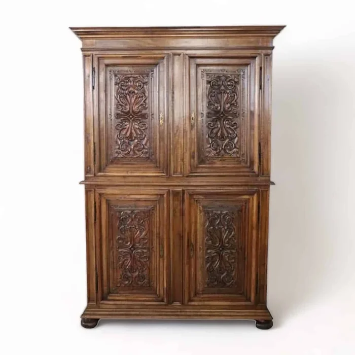 19th Century Italian Antique Cabinet in Solid Carved Walnut