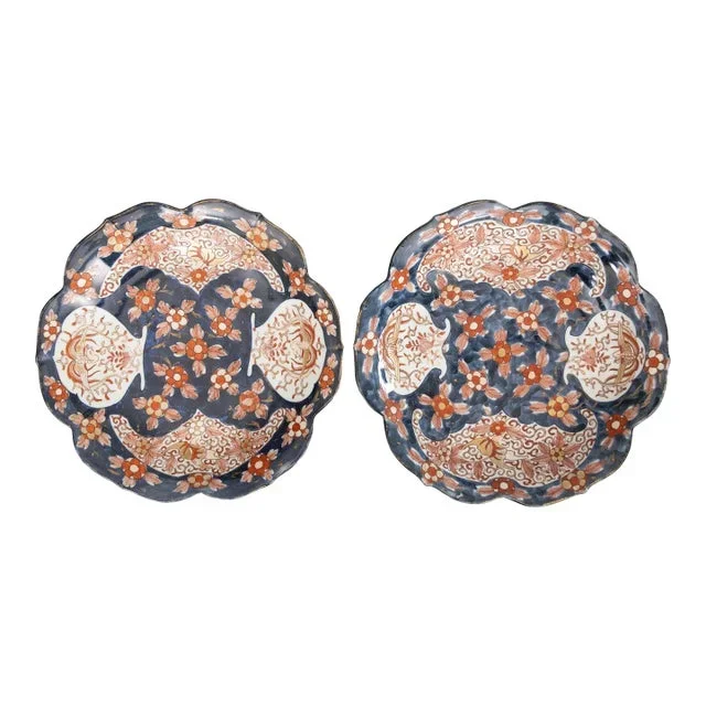 19th Century Japanese Meiji Period Imari Blue Scalloped Chargers Plates – A Pair