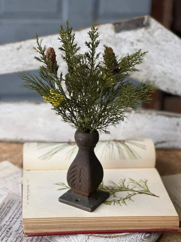Alpine Cedar Pick | 14″