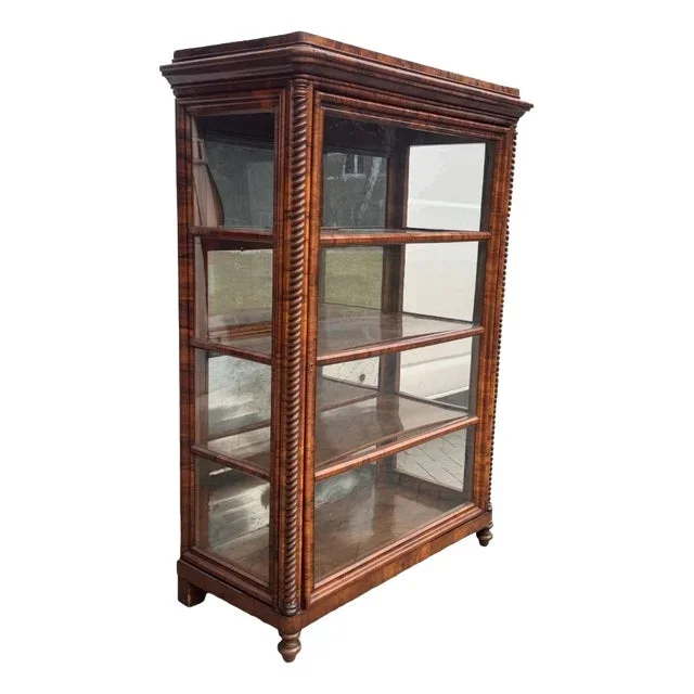 Antique Biedermeier Vitrine in Walnut Veneer, 1830s