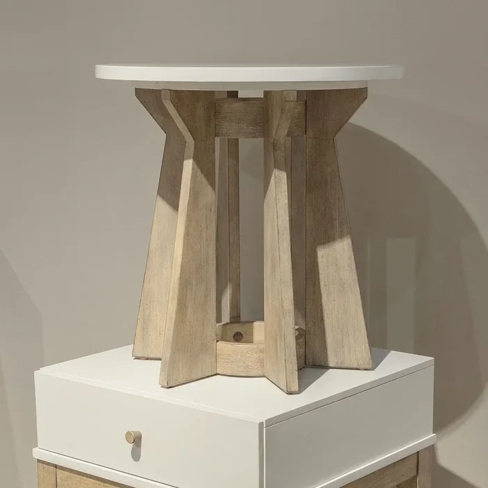 Berkley Square – Round End Table – Brown