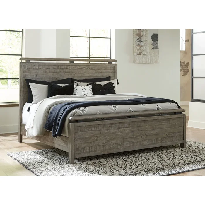 Brennagan – Gray – King/cal King Panel Footboard