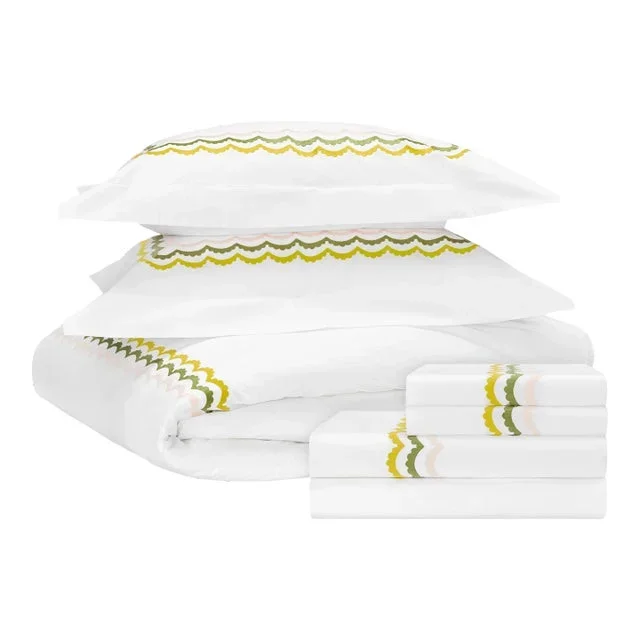 Celerie Kemble + Hamburg House Pink and Green Scallop Cal. King Bedding Set – 7 Pieces