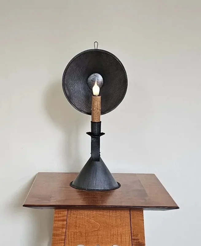 Cyrus Super Mini with Pipe Tin Table Light