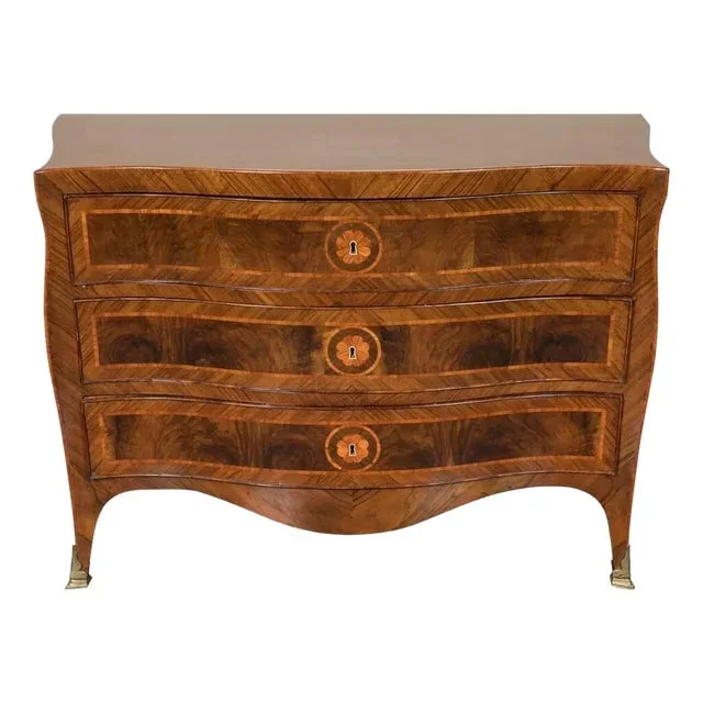 Early 19th Century, Italian, Serpentine Commode
