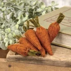 Felt Carrots Set of 6