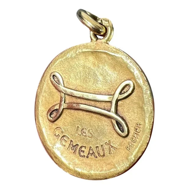 French Zodiac Gemini Starsign 18k Yellow Gold Charm Pendant from Becker, 1950s