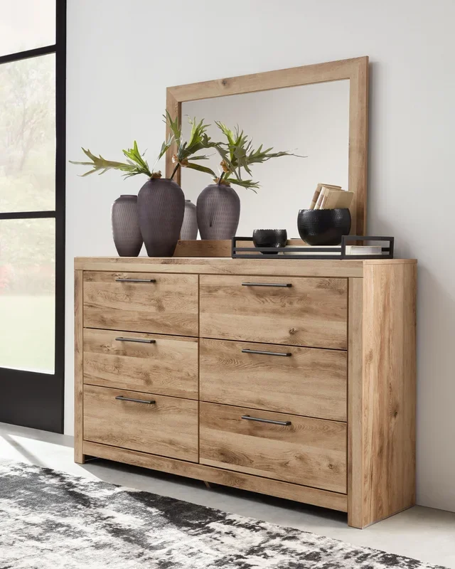 Hyanna – Dresser, Mirror – Tan