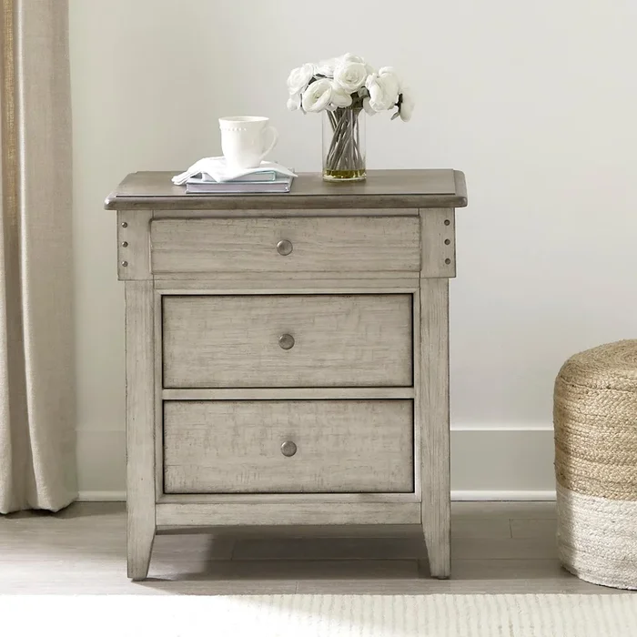 Ivy Hollow – 3 Drawer Nightstand With Charging Station – White