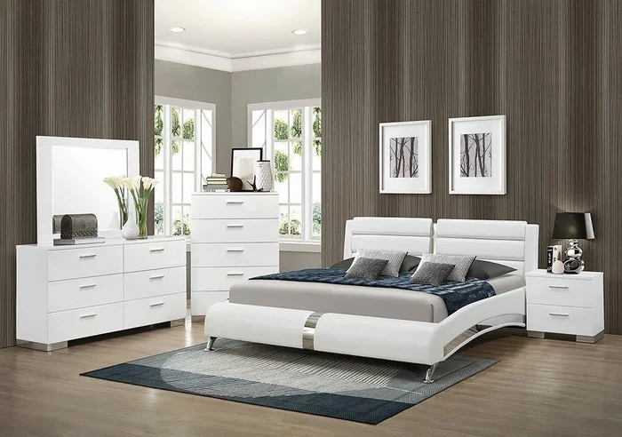 Jeremaine – Upholstered Bed – California King Bed – White