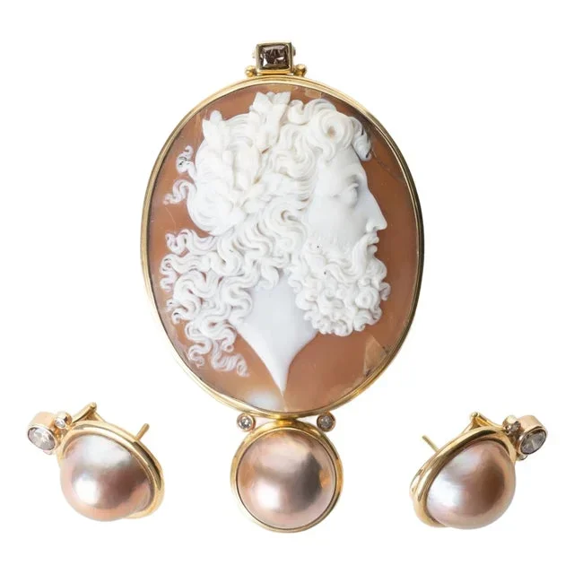 Michael Kneebone Italian Cameo Pendant With Pearl Earrings Set