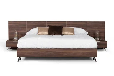 Queen Nova Domus Brooklyn – Italian Modern Walnut Bed + Nightstands Set / VGACBROOKLYN-BED-NS-Q