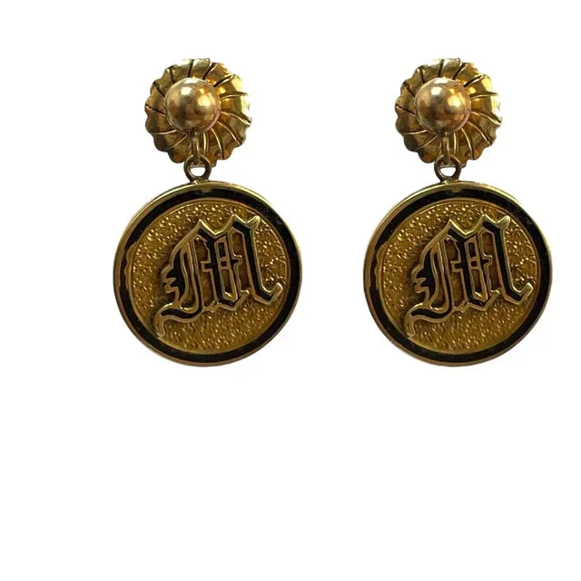 Vintage Cameo “M M” Enamel 14k Yellow Gold Earrings – 2 Pieces