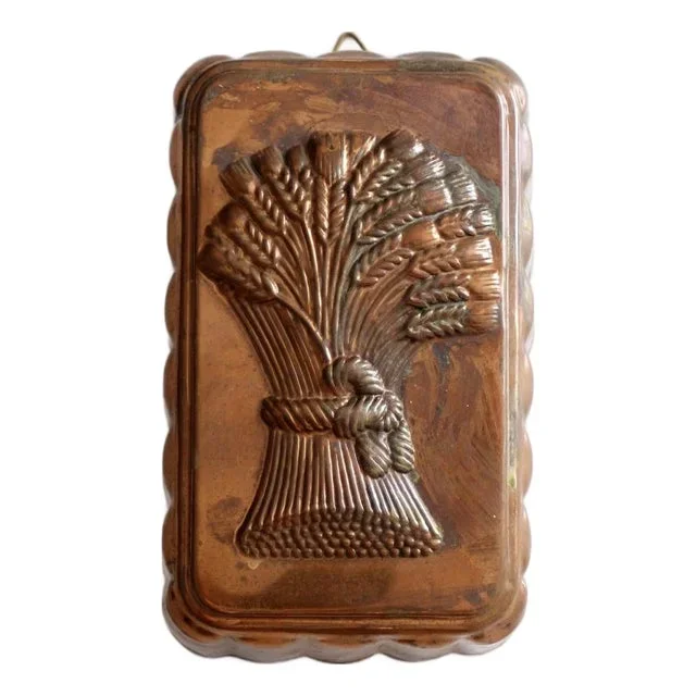 Vintage Copper Mold, Sheath of Wheat Design